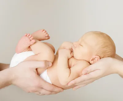 Сидром короткой шеи у новорожденного: причины, симптомы, лечение