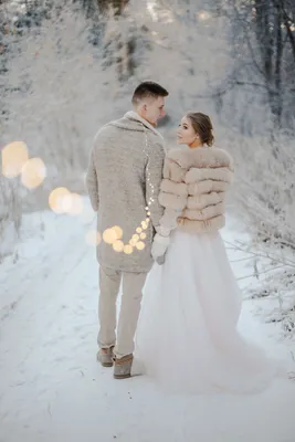 Зимняя свадьба | Свадебный снимок, Зимняя свадьба, Снежная свадьба