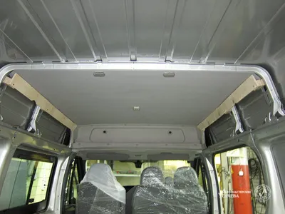 Переоборудование фургона Ford Transit (Форд Транзит) из  цельнометаллического в грузопассажирский микроавтобус - Автомастерские  Усачева