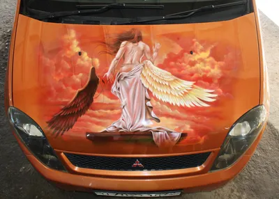 Ангел сбрасывает крылья, капот на Mitsubishi Dingo. | Пикабу