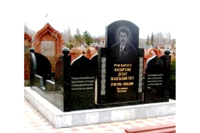 Памятники мусульманские из гранита и мрамора на могилу купить в Москве