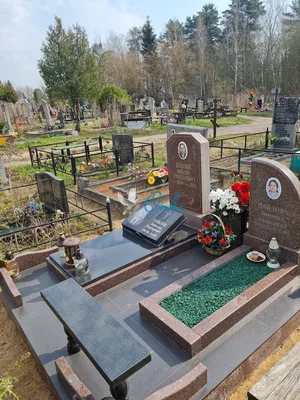 Двое подростков разбили памятники на кладбище в Романовке – Новости  Владивостока на VL.ru