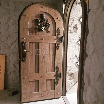 Арочные входные двери в Москве по цене от 45 000 руб. | Купить металлические  двери от производителя
