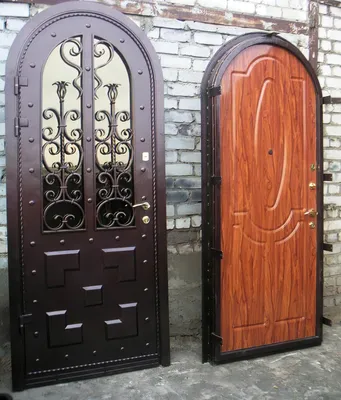 Входные арочные двери для загородного дома и уличные арочные двери на заказ  в СПб