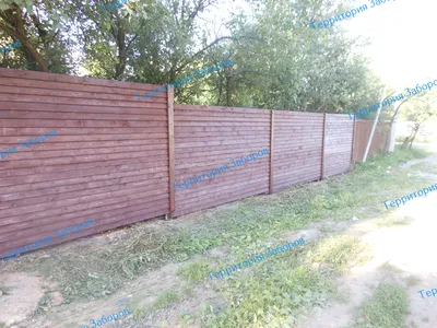 Забор Елочка из окрашенной строганной доски под ключ в Москве по цене 2 158  руб. п/м