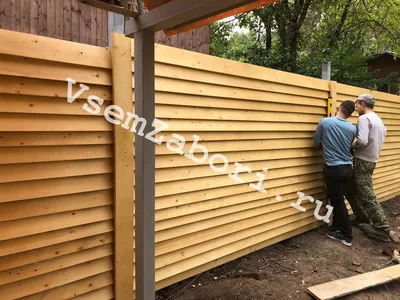 Деревянные заборы для дачи под ключ от компании «Всем Заборы» в Москве и  МО, забор из штакетника цена от 1250 рублей