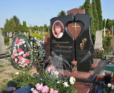 Каталог одинарные надгробные памятники для одного фото: Заказать по  выгодной цене в Киеве.