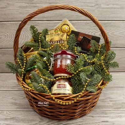 Подарочная корзина «Новогоднее застолье» — магазин подарков Макс-ГИФТ