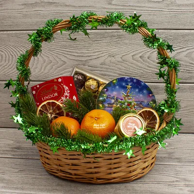 Подарочная корзина с фруктами «Новогодняя сказка» — магазин подарков  Макс-ГИФТ