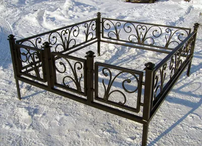 Кованая ограда на могилу № 7 — Аделисон
