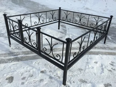 Кованые оградки на кладбище - Орехово-Зуево