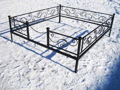 Кованые ограды на могилу купить в Москве по доступным ценам