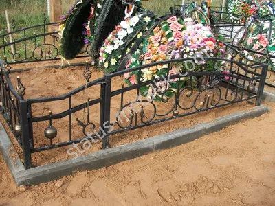 Кованые ритуальные ограды на кладбище в Витебске и области