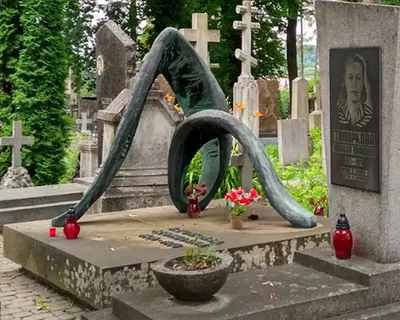 Формы надгробных памятников на кладбищах Москвы и МО | Postament.ru | Дзен