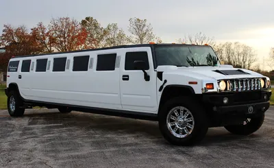 Аренда лимузина Hummer H2 в Караганде: лимузин джип на свадьбу цена от 5000  рублей в час | REQCAR.COM