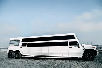 Лимузин HUMMER в Киеве ? Прокат лимузина Hummer H2