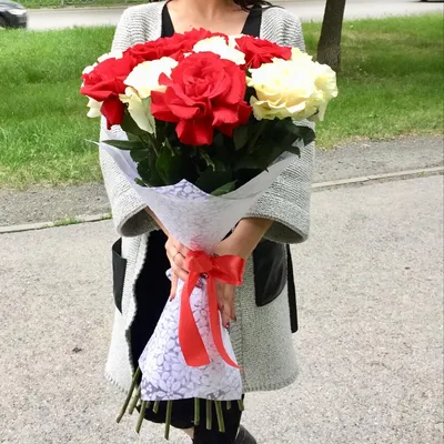 Японская роза, Цветы и подарки в Екатеринбурге, купить по цене 2250 руб,  Монобукеты в Жасмин с доставкой | Flowwow