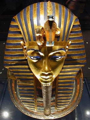 В Каирский музей вернулись еще пять похищенных экспонатов | Українські  Новини