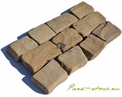 Брусчатка из камня песчаник колотая галтованная бежевого цвета 7хLсм купить  | ParkStone