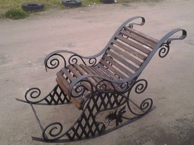Кованые кресла качалки в Нижнем Новгороде купить — Кузница «Три Кузнеца»