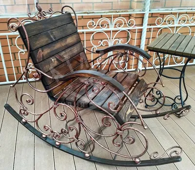 Кованое деревянное кресло-качалка ККЧ-114: купить в Москве, фото, цены