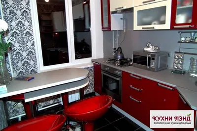 Красная маленькая кухня в квартире (70 фото)