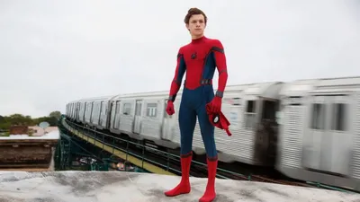 Слух: Том Холланд недоволен возвращением Тоби Магуайра и Эндрю Гарфилда к  роли Человека-паука