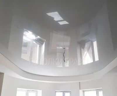 Сложный белый натяжной потолок для жилой комнаты НП-1916 - цена от 1520  руб./м2