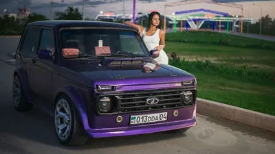 В Казахстане превратили убитую «Ниву» 1982 года выпуска в крутейший тюнинг-проект  - Рамблер/авто