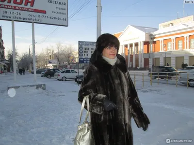 Шуба \"Shengxing\" Китай Мутон с капюшоном, отделка из норки + фото. - «Кто  носил тяжеленную цигейковую шубу? Это такая же, только совсем легкая +  фото.» | отзывы