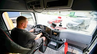ПОПАЛ в КАБИНУ И ОФИГЕЛ! FREIGHTLINER CLASSIC - Американский грузовик  изнутри - YouTube