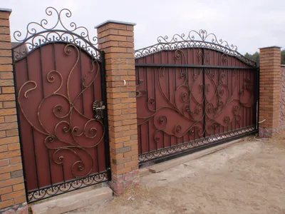 Кованые ворота с калиткой на заказ в Киеве | Арт Бастион