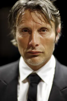 Mads Mikkelsen Says Johnny Depp Might Return to Fantastic Beasts Role