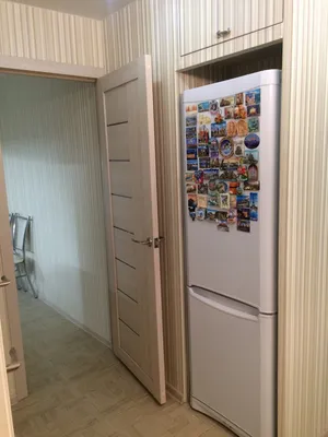 Куда поставить холодильник в хрущевке фото