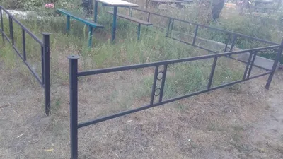 Оградки на могилы в Киеве и области. Доставка, монтаж, установка оградок от  600 грн