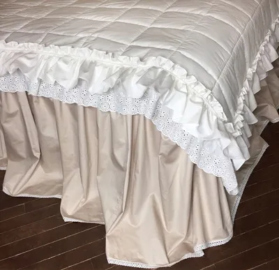 Покрывало на стежке для кровати с подзором в стиле Прованс – заказать на  Ярмарке Мастеров – KORPKRU | Покрывала, Самара
