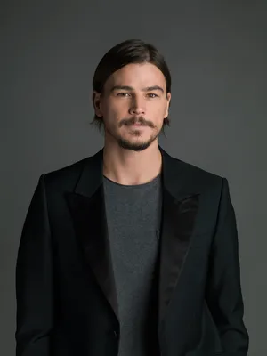 love) ft. Josh Hartnett - YouTube