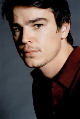 https://www.standard.co.uk/culture/film/josh-hartnett-hollywood-porter-magazine-b900353.html