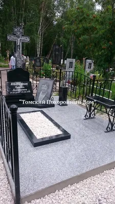 ТПД | Надгробный памятник с крестом в Томске
