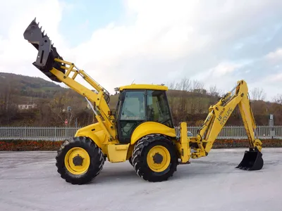 Аренда экскаватора-погрузчика New Holland lb 115 в Москве и Московской  области - «ДЭКАР Строй»