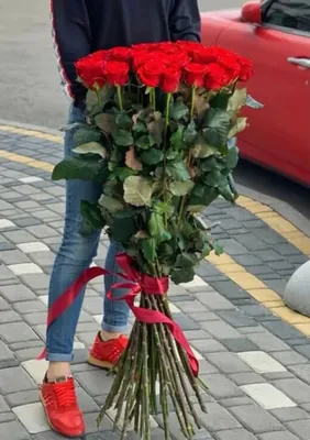 Купить большие длинные и гигантские розы в Москве с доставкой - 120, 150,  170 и 180 см