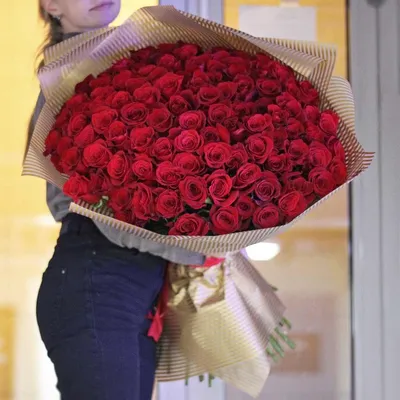 Купить большие красные розы недорого— Быстрая доставка по Москве