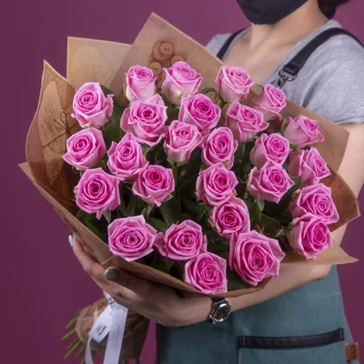Букет из 29 розовых роз - купить букет розовых роз с доставкой по Москве