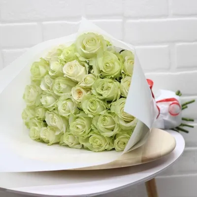 Букет из 29 роз, Цветы и подарки в Москве, купить по цене 4999 руб,  Монобукеты в Flowering on Rizhskaya с доставкой | FlowWoW