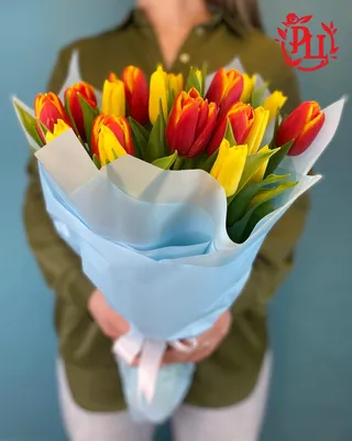 Красно-жёлтый букет тюльпанов (25 штук) - Радуга Цветов (Красфлора)  Доставка цветов в Красноярске