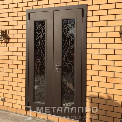 Входные двери с ковкой по ценам от производителя с установкой в Москве от  «МеталлПро»
