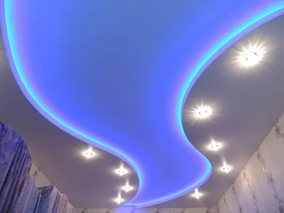 Полупрозрачные натяжные потолки с подсветкой в Иркутске: цены, фото