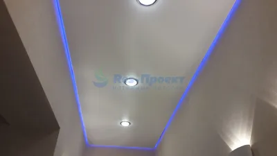 Белый матовый натяжной потолок с подсветкой в коридор | Портфолио Res-Проект