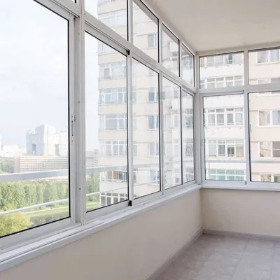 Легкое остекление балконов в Москве от 2709 руб м.кв