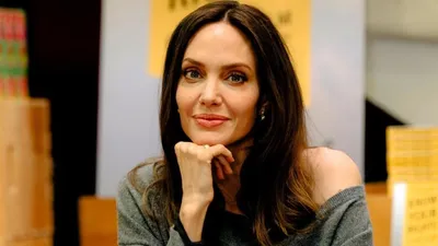 Анджелина Джоли покинет пост специального посланника ООН